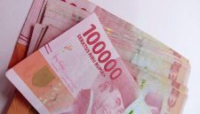 Pemerintahan Terbitkan Uang Rp300 Ribu