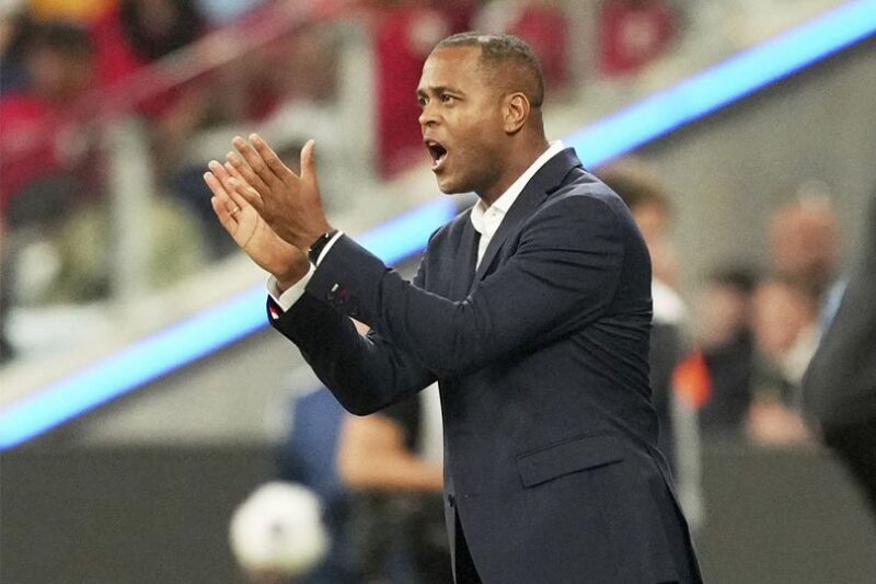 Apakah Benar Patrick Kluivert Dipecat