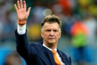 Benarkah Louis van Gaal Akan Melatih Timnas Indonesia