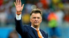 Benarkah Louis van Gaal Akan Melatih Timnas Indonesia