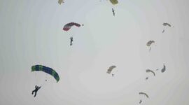 Prajurit TNI Gugur Saat Terjun Payung di HUT TNI ke-80