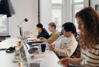 Apa Kriteria Utama dalam Memilih Platform atau Tools Digital untuk Pembuatan Media Pembelajaran