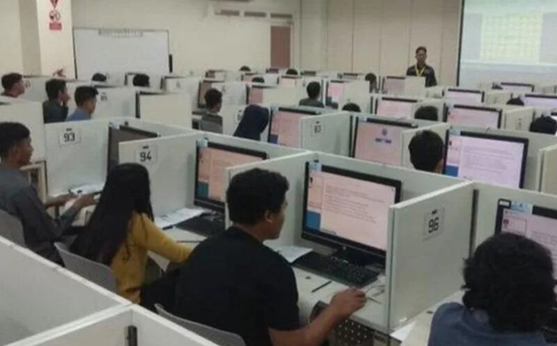 Bagaimana Pendapat Bapak/Ibu Terhadap Sistem Penyelenggaraan Ujian Tertulis Saat ini