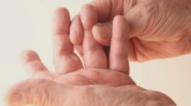 Kenapa Tangan Sering Kesemutan?