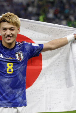 Siapa Dua Pemain yang Mencetak Dua Gol Jepang dalam Kebangkitan 2-1 Melawan Jerman?