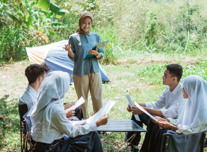 Bagaimana Kita dapat Membuat Lingkungan Sekolah Menjadi Lebih Sejahtera
