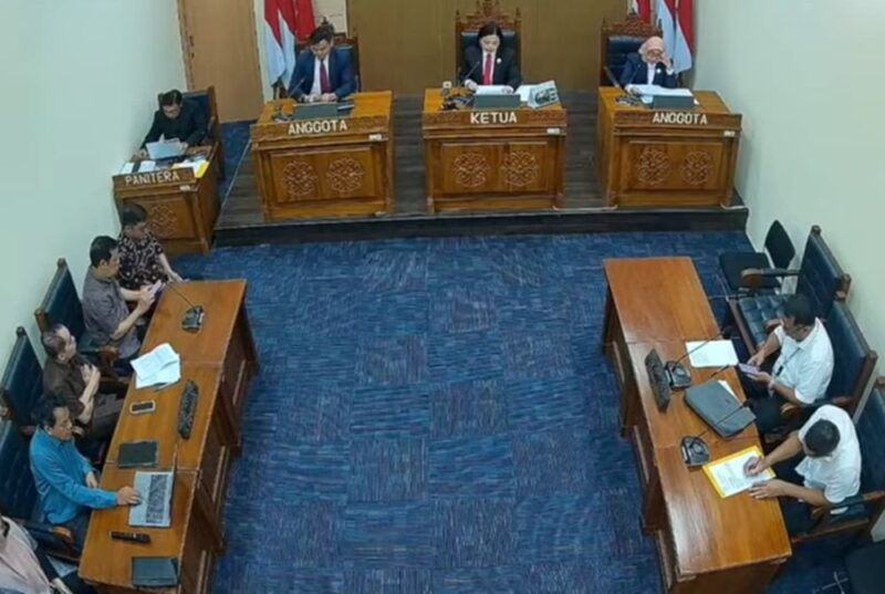 Ketua Sidang KIP Tolak Gugatan Ijazah Jokowi
