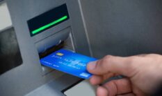 Cara Ambil Uang di ATM BCA Tanpa Kartu: Panduan Lengkap dan Praktis