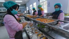 Apa yang Dimaksud dengan MBG Lansia?