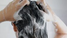 Bolehkah Keramas Saat Puasa