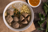 Cara Membuat Bakso Sapi Kenyal