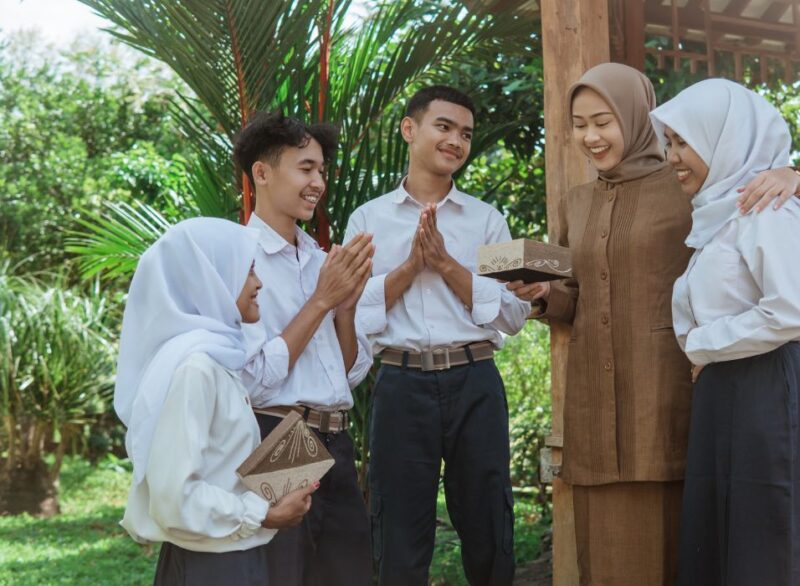  Cara Murid Menjaga Kesehatan Mental di Tengah Tuntutan Belajar dan Pergaulan