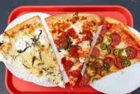 Membahas berbagai jenis pizza khas Italia dari Neapolitan hingga Sicilian, lengkap dengan ciri dan cita rasa autentiknya.