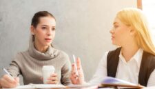 Apa yang Mendorong Manusia Melakukan Perubahan dalam Cara Berkomunikasi