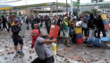 Bagaimana solusi pemerataan pembangunan agar tidak menimbulkan konflik dalam kehidupan masyarakat