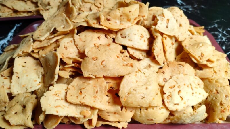 Cara Membuat Kue Bawang Renyah 