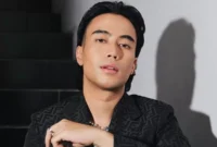 Unggahan terakhir Vidi Aldiano sebelum meninggal dunia bikin haru. Pesan di Instagram kini dibanjiri doa dari sahabat dan penggemar.