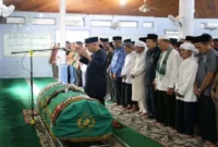 Tata Cara Sholat Jenazah Perempuan