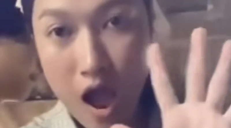 Part 2 video ibu tiri vs anak tiri di dapur viral di TikTok. Simak kronologi lengkap dan fakta yang membuat warganet ramai mencari link aslinya.