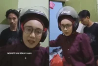 Viral video suami di Lampung pergoki istrinya di kos bersama teman kerja. Percakapan mereka jadi sorotan dan ramai dibahas di media sosial.