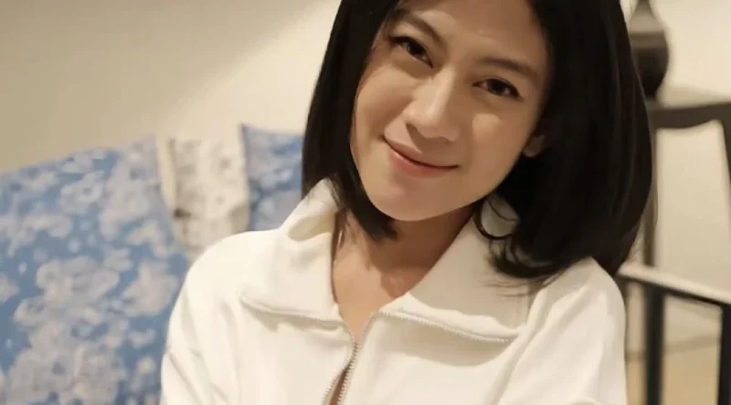 Profil Silvi Oktavia atau Xysil yang viral di media sosial. Model profesional ini diduga terkait video viral yang ramai diburu warganet.