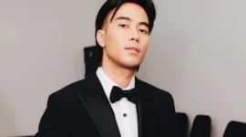 Vidi Aldiano meninggal dunia pada 7 Maret 2026 setelah 6 tahun berjuang melawan kanker ginjal. Ini fakta penyakit berat yang selama ini dilawannya.