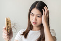 Cara Mengatasi Rambut Rontok