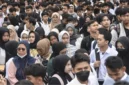 Gelar Sarjana Bukan Lagi Tiket Emas