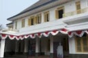 Mengapa Laksamana Muda Tadashi Maeda mengizinkan kediamannya dijadikan tempat pertemuan dan perumusan naskah proklamasi