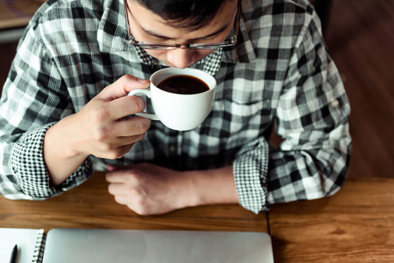 Orang yang Sering Minum Kopi Pahit Berpotensi Jadi Psikopat?