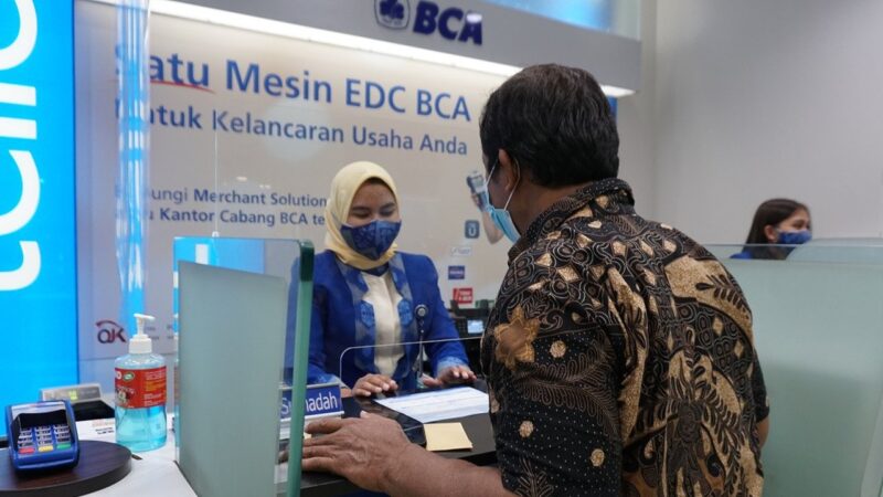 Bank BCA Buka Jam Berapa?