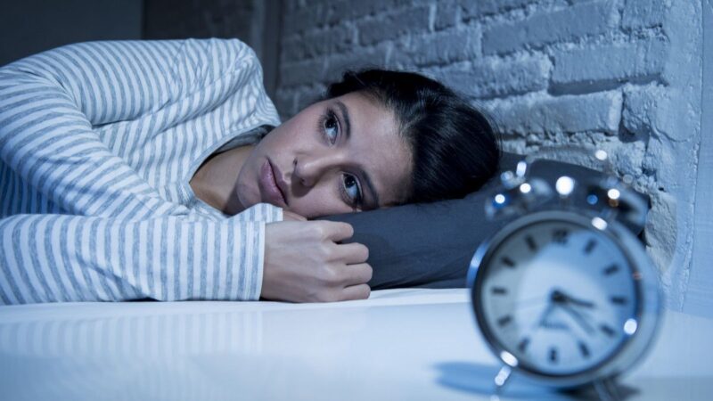 Langkah Praktis Cara Mengatasi Insomnia secara Alami