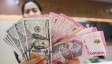 Rupiah Tembus Rp18.000