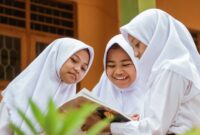 Bagaimana cara memberikan dorongan kepada teman kita untuk beramal baik dan menjauhi amal yang buruk