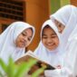 Bagaimana cara memberikan dorongan kepada teman kita untuk beramal baik dan menjauhi amal yang buruk
