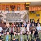 Mahasiswa UPN Veteran Jatim Perkuat Edukasi Lingkungan di Segorotambak, Limbah Plastik Disulap Jadi Eco Paving Block untuk Dukung SDGs
