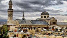 jelaskan perkembangan ilmu pada masa Bani Umayyah di Andalusia?