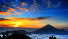 Alasan Kenapa Dieng Dingin