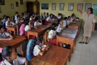 bagaimana pembelajaran sosial emosional dapat dikaitkan dengan mata pelajaran lain?