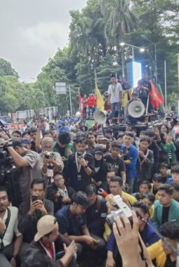 Apakah Ada Demo Hari Ini di Jakarta? Simak Fakta Sebenarnya!