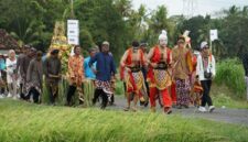 Upaya Apa yang akan Kamu Lakukan untuk Melestarikan Budaya yang Ada di Indonesia Seperti NTT