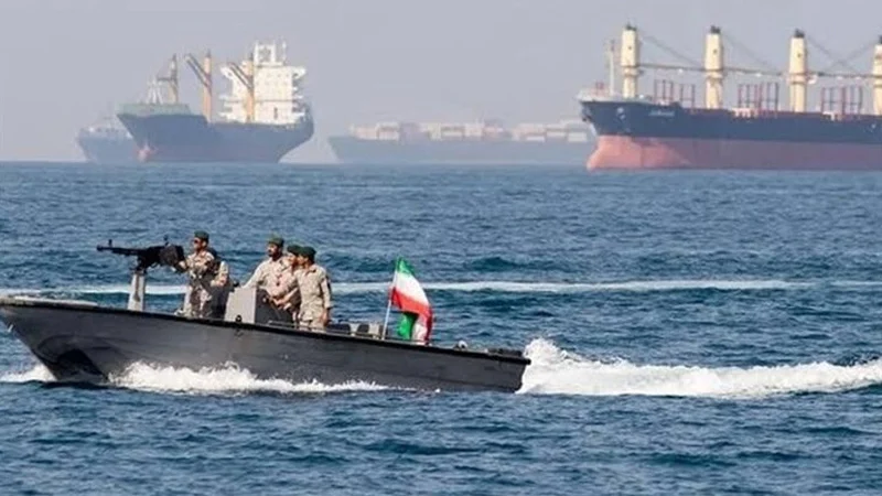 Apa info terbaru terkait penyitaan drone bawah laut AS oleh Iran di Selat Hormuz?