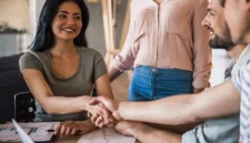 Bagaimana Cara Start-up Membangun dan Mempertahankan Kepercayaan Pelanggan secara Konsisten