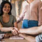 Bagaimana Cara Start-up Membangun dan Mempertahankan Kepercayaan Pelanggan secara Konsisten