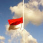 Kenapa Hari Ini Bendera Setengah Tiang di Berbagai Instansi