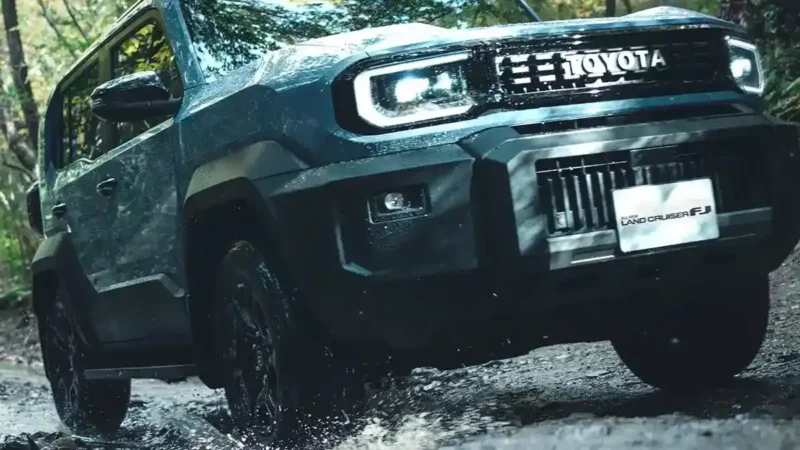 Toyota Land Cruiser FJ