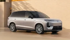 spesifikasi SUV listrik denza N8L EV