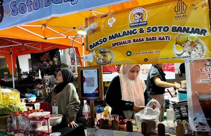 Bagaimana Kuliner Tionghoa Mengalami Penyesuaian dengan Selera Masyarakat Indonesia