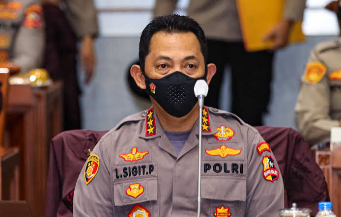 Kenapa Kapolri Sigit Diganti