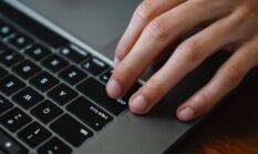 Kenapa Keyboard Laptop Tidak Bisa Mengetik? Ini Penyebab dan Cara Mengatasinya!